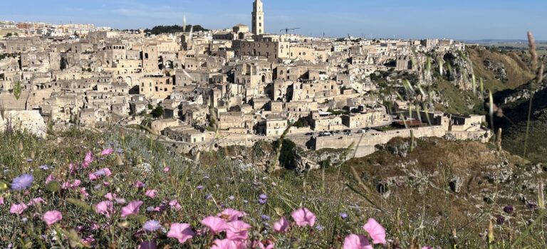 Kulturelle Schätze Apuliens: Matera bis Locorotondo